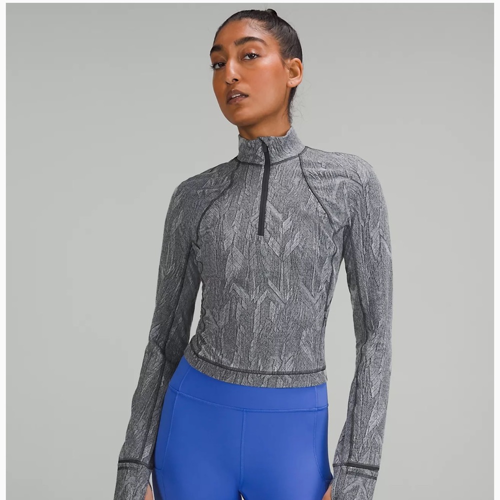It’s Rulu Run Cropped 1/2 Zip size 6